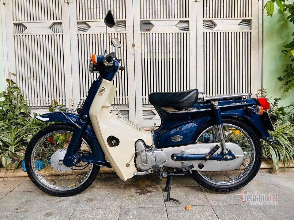 Honda Super Cub 82 đã 23 tuổi 'còn zin' giá 80 triệu tại Hà Nội