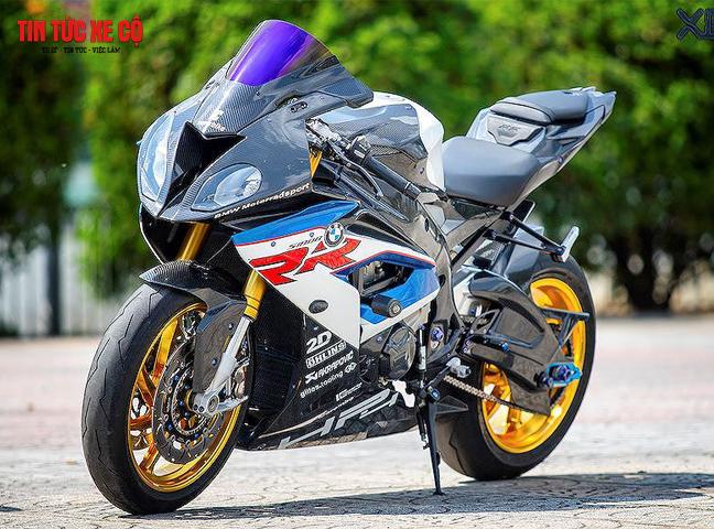 Giá bán xe moto BMW S1000RR hôm nay