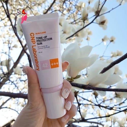 Kem Chống Nắng Nâng Tông Da CNP Tone-Up Protection Sun SPF42 PA+++ 50ml