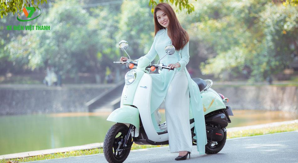 Xe ga 50cc Scoopy đen