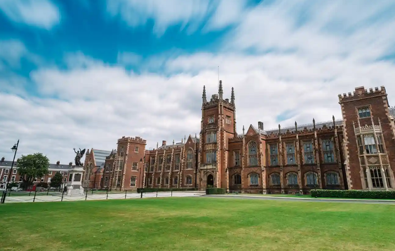 Trường Đại học Queen's University Belfast