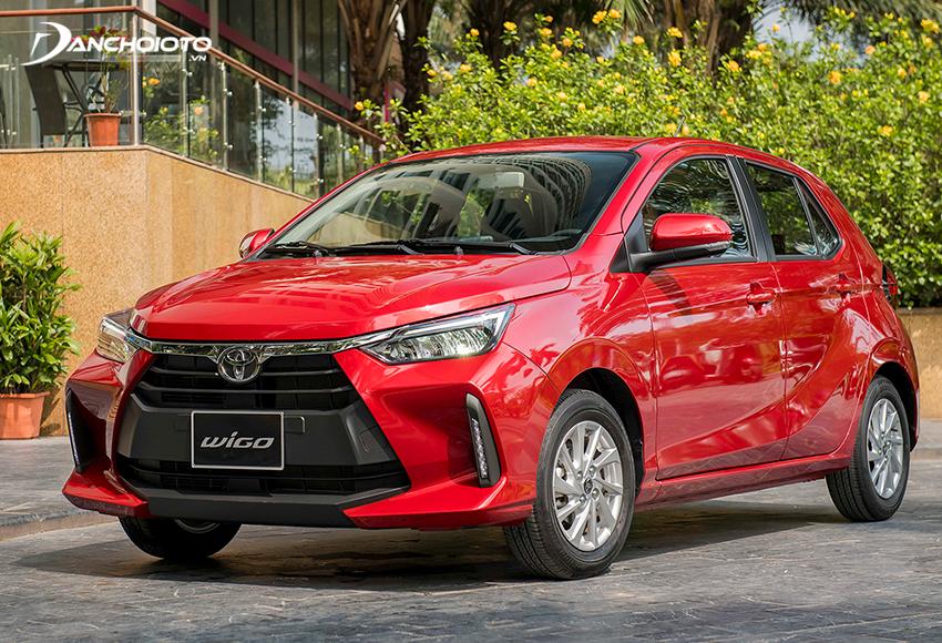 Giá xe Toyota Wigo lăn bánh & đánh giá thông số kỹ thuật (8/2024)