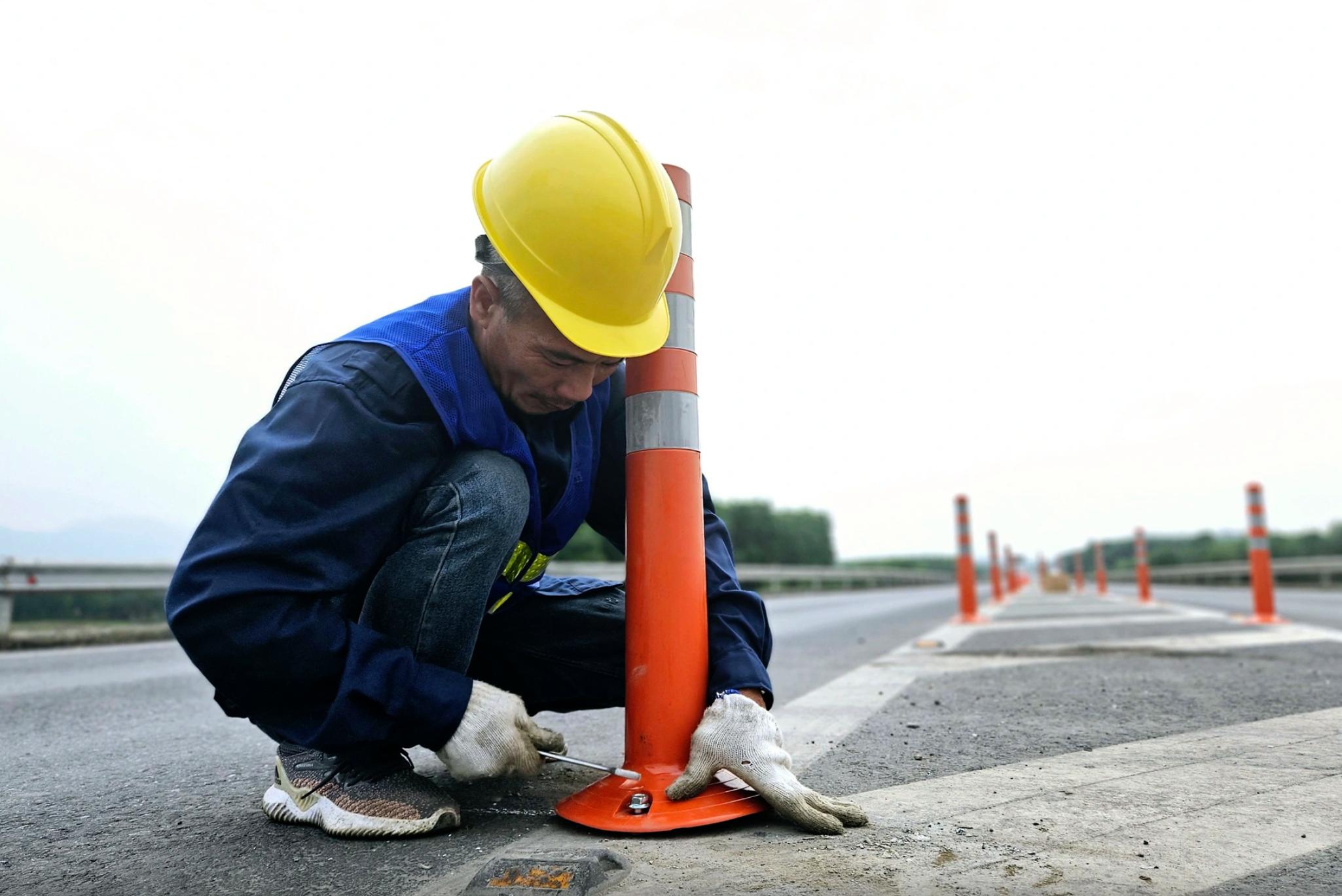 Học ngành Giao thông vận tải, ra trường làm công nhân sửa đường?