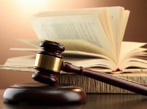 LLB là gì? Tìm hiểu về chương trình học lấy bằng LLB