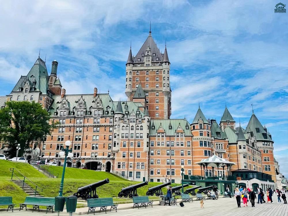 Quebec ở đâu? Thành phố Québec có gì thú vị?