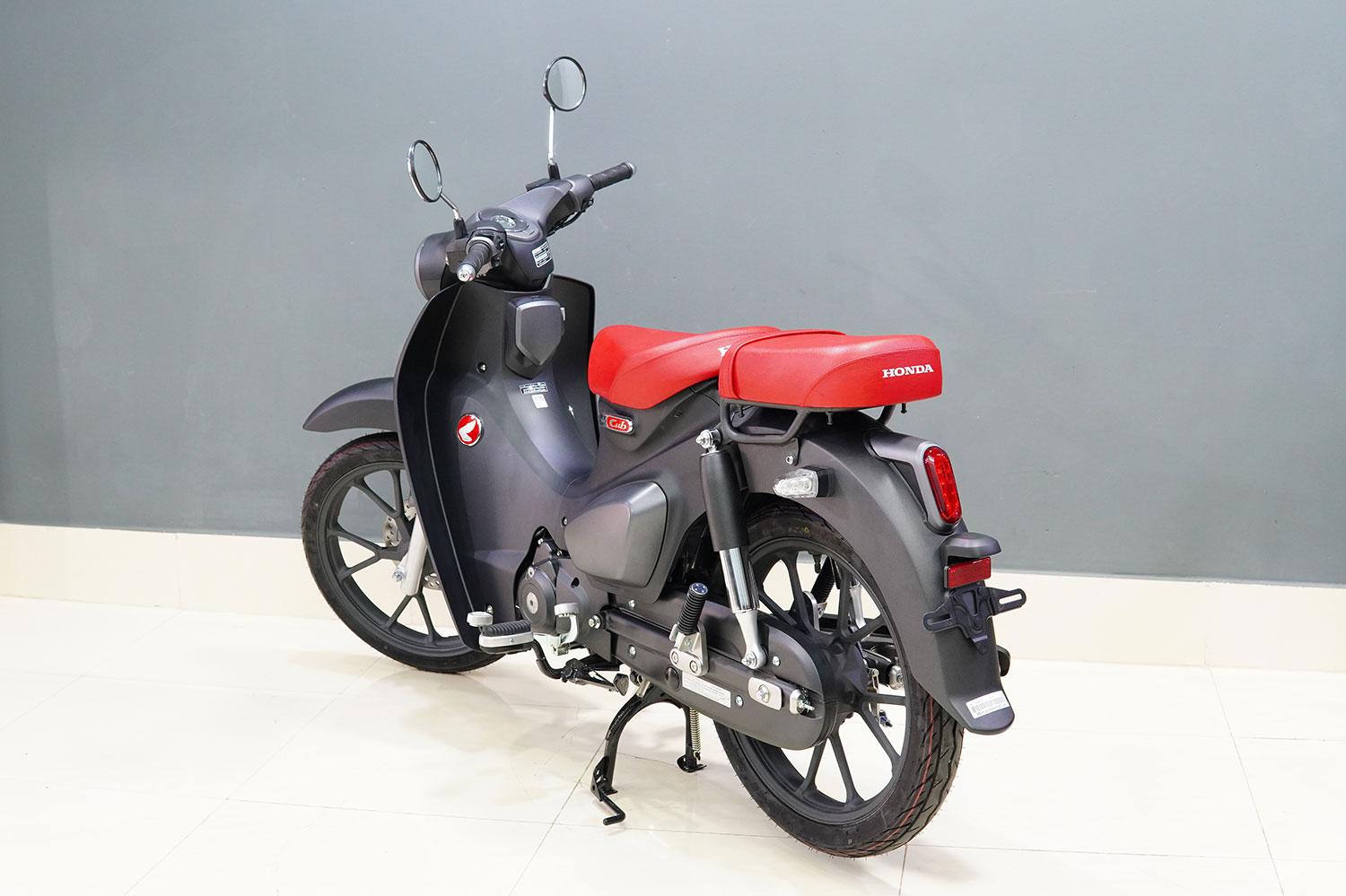 Honda Super Cub C125 đen nhám nhập khẩu Thái lan