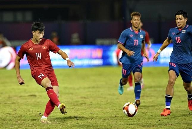 Thái Lan nói gì về quy định cấm cầu thủ trên 22 tuổi dự SEA Games 33? ảnh 1