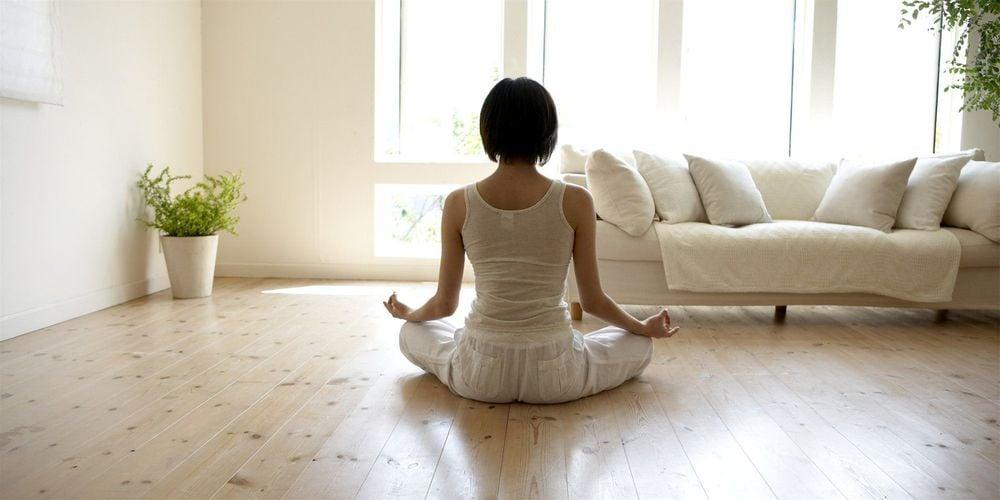 Làm thế nào để ngừng suy nghĩ quá nhiều?